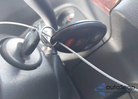 2013 GMC Yukon Sle from USA, damaged, VIN 1GKS1AE01DR255282